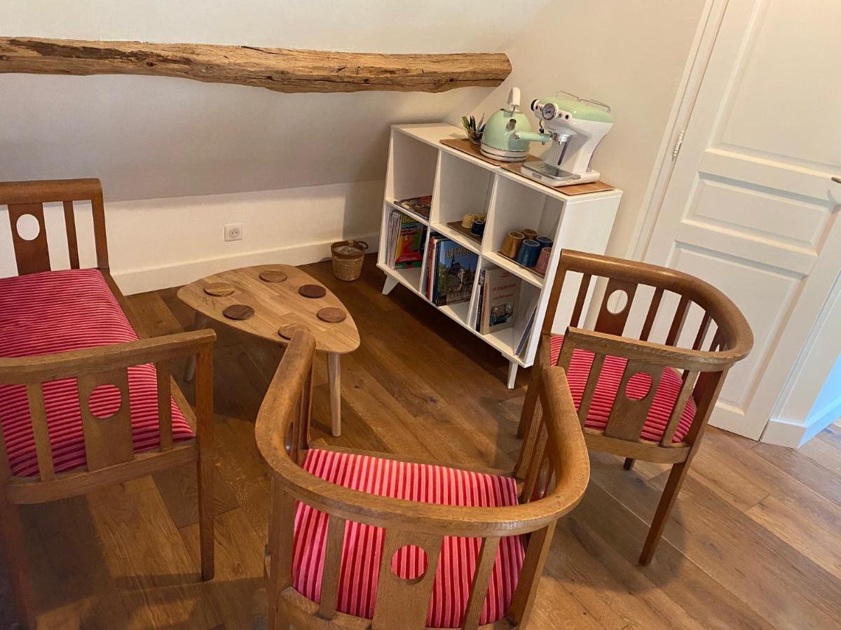 Une Vie en Rose Pressagny-lʼOrgeuilleux Exterior foto